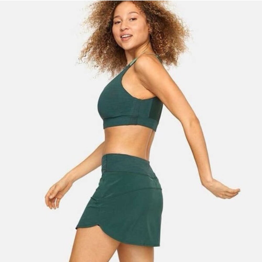 OUTDOOR VOICES THE HUDSON SKORT 4" EVERGREEN SIZE L